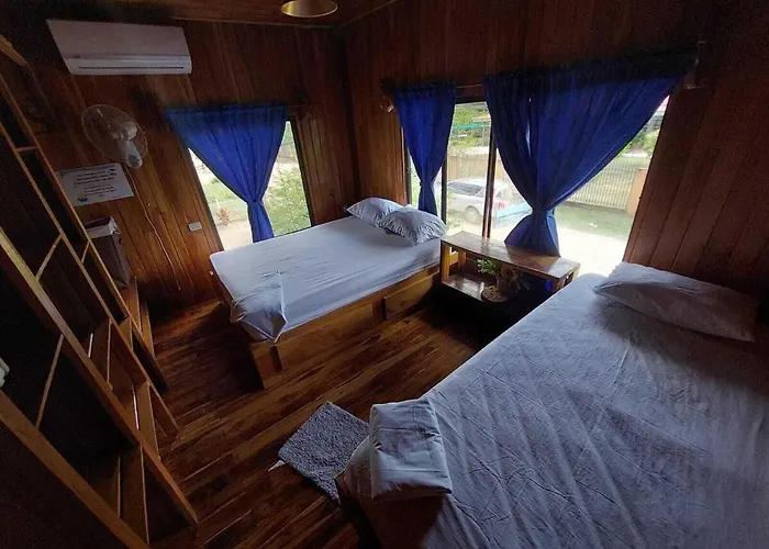 Mar Y Sol Lodge *